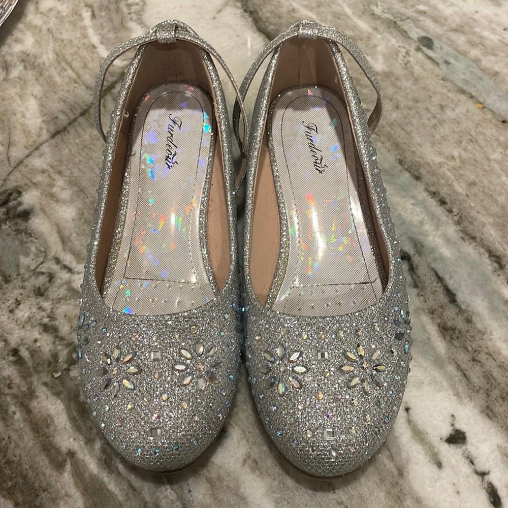 Girls dress shoes